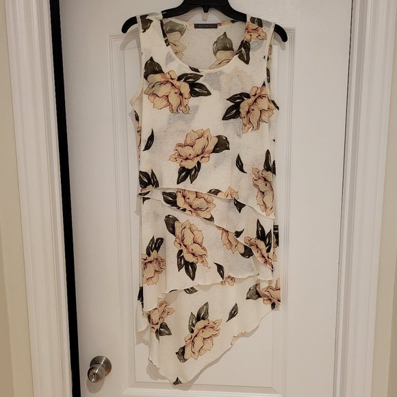 OFF-WHITE FLORAL TUNIC - Picture 1 of 3
